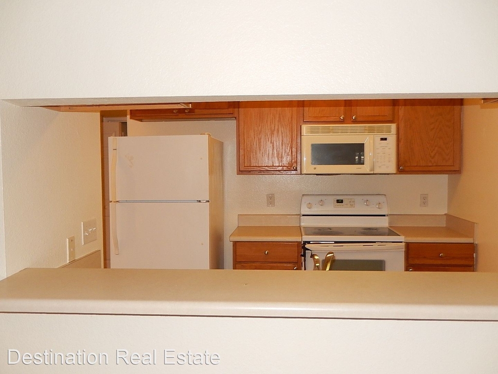 2740 W Tharpe St Unit 106 - Photo 1