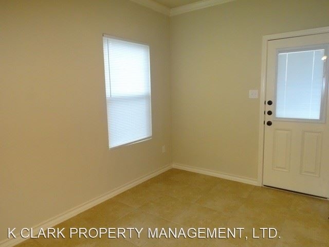 6930 Lakeview Dr #101 - Photo 6