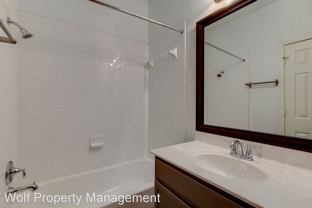 1310 W Parmer Ln Unit 303 - Photo 28