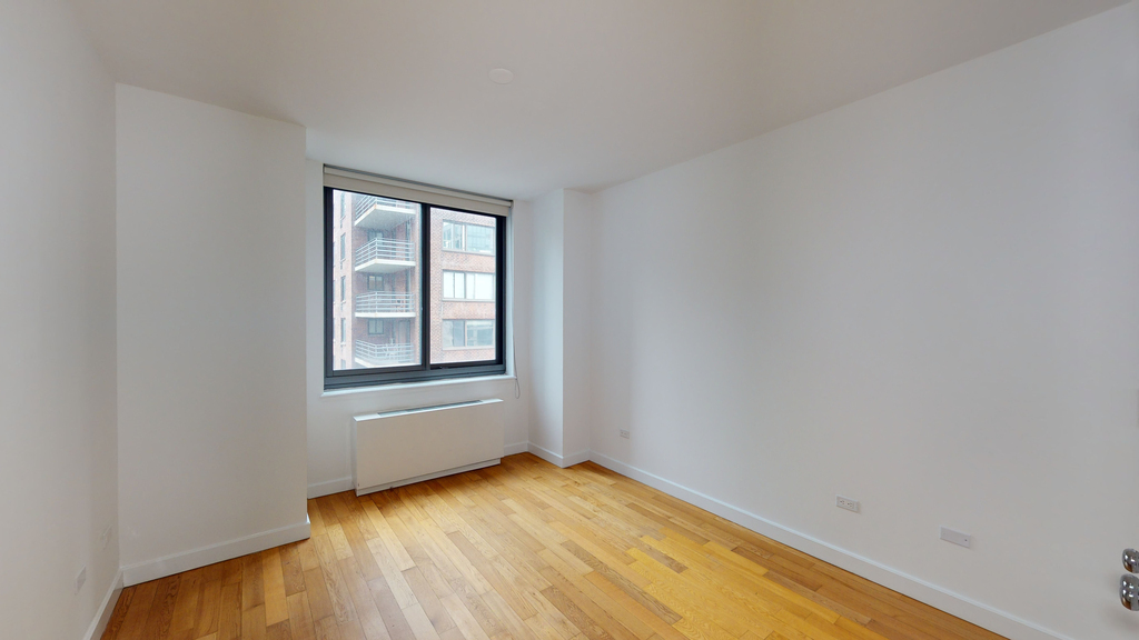 808 Columbus Avenue - Photo 2