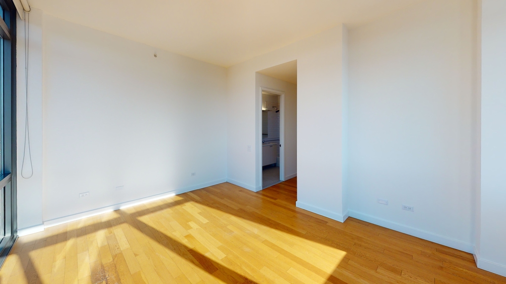 808 Columbus Avenue - Photo 12