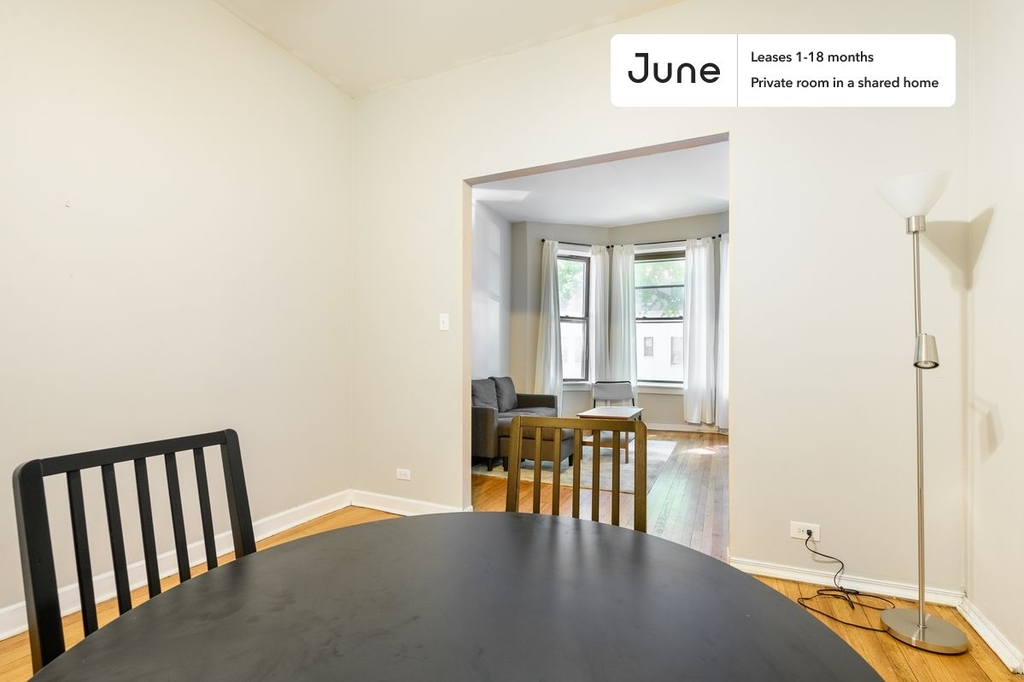 3554 North Wilton Avenue - Photo 10