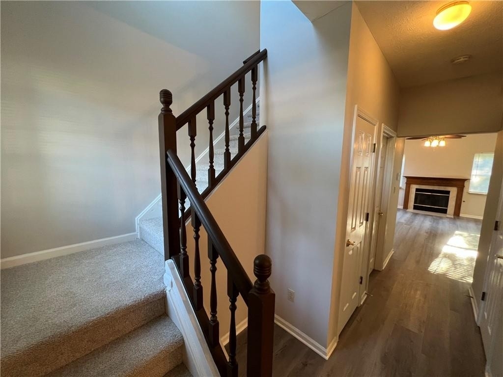 3047 North River Shore Place - Photo 3