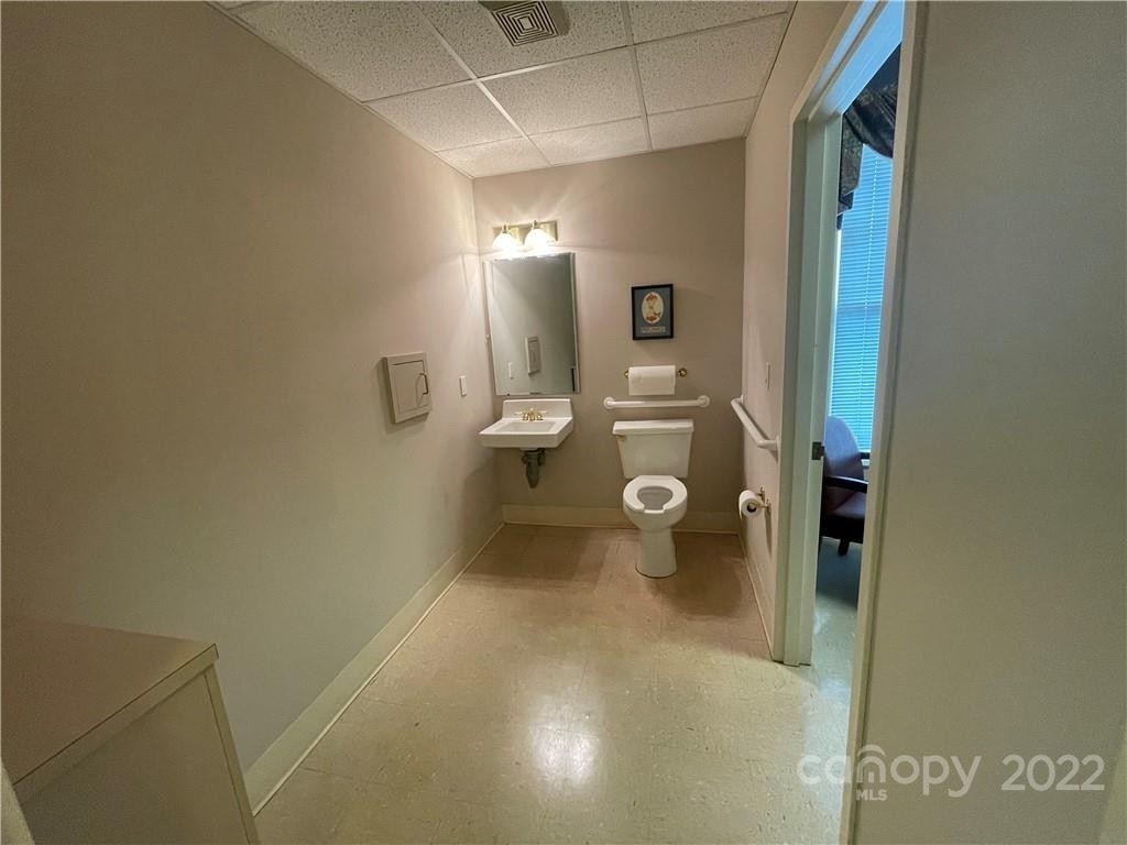 601 Mocksville Avenue - Photo 30