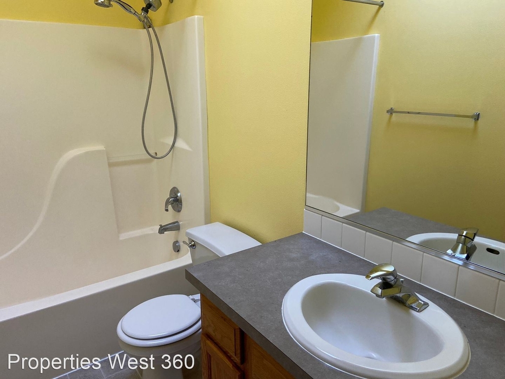 13806 Ne 62nd St. - Photo 17