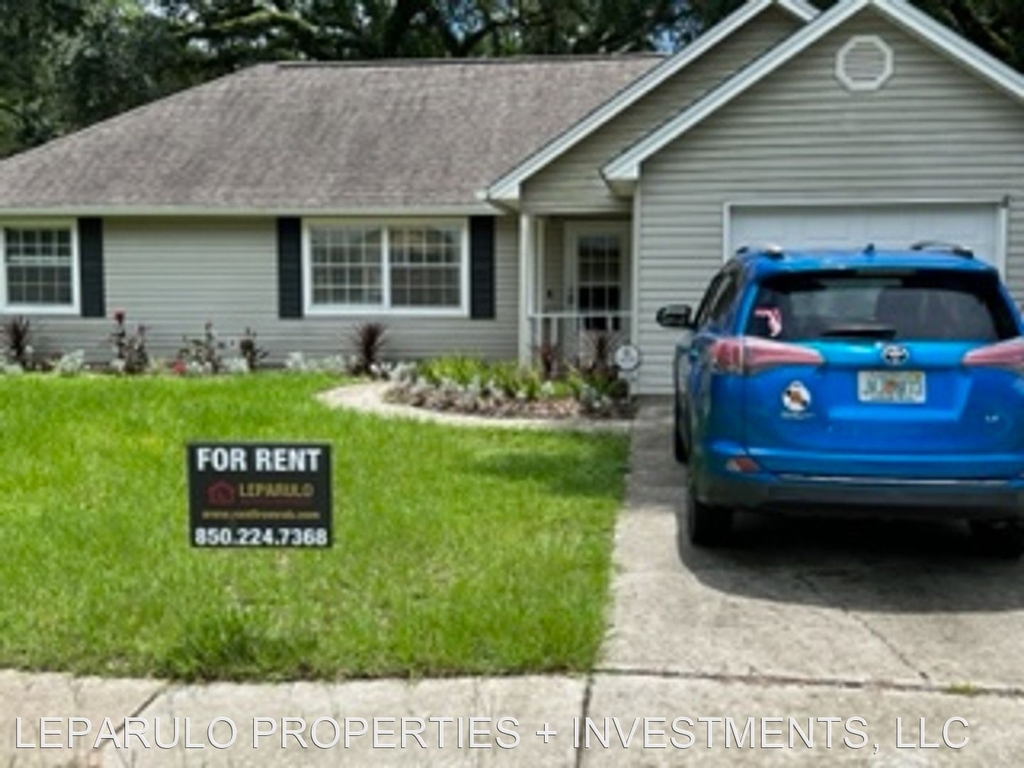 3057 Laredo Drive - Photo 0