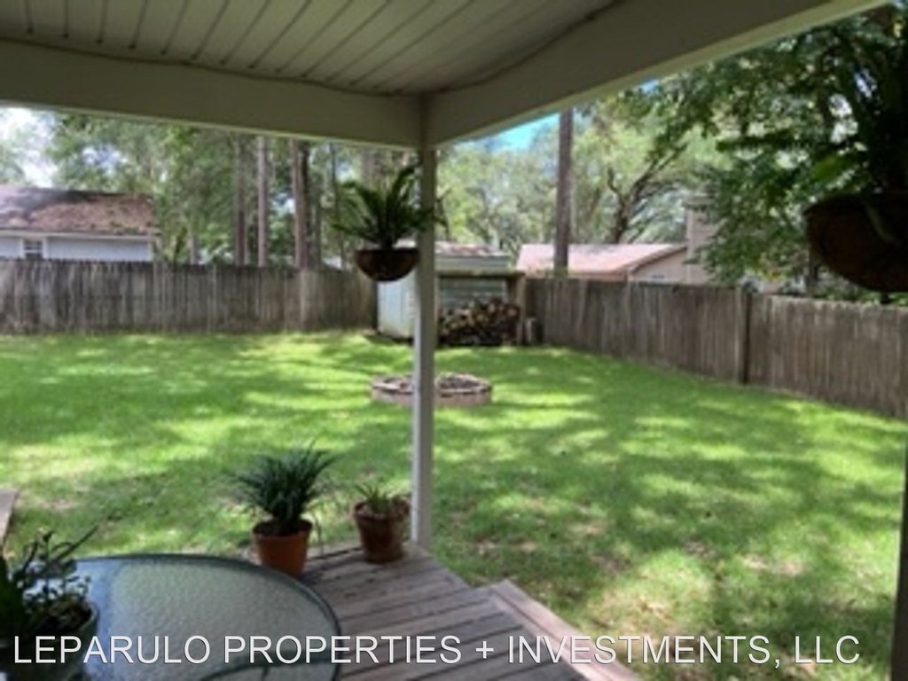 3057 Laredo Drive - Photo 1