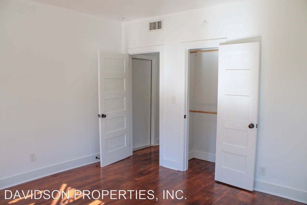 410 Fulton Ave - Photo 20