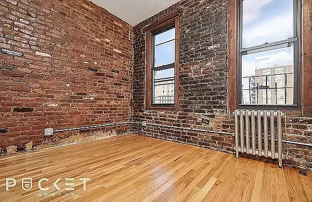 647 East 11th Street - Photo 4