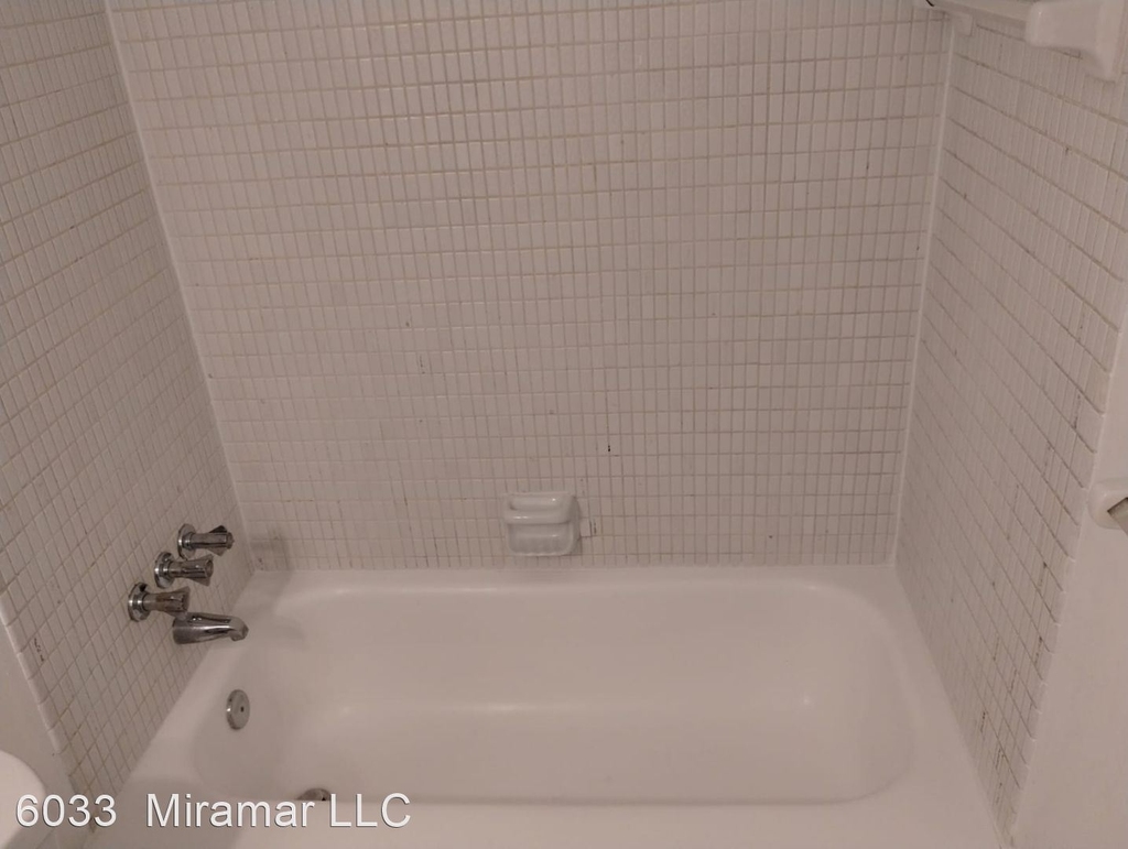 6033 Sw 35th Street Unit 101 - Photo 9