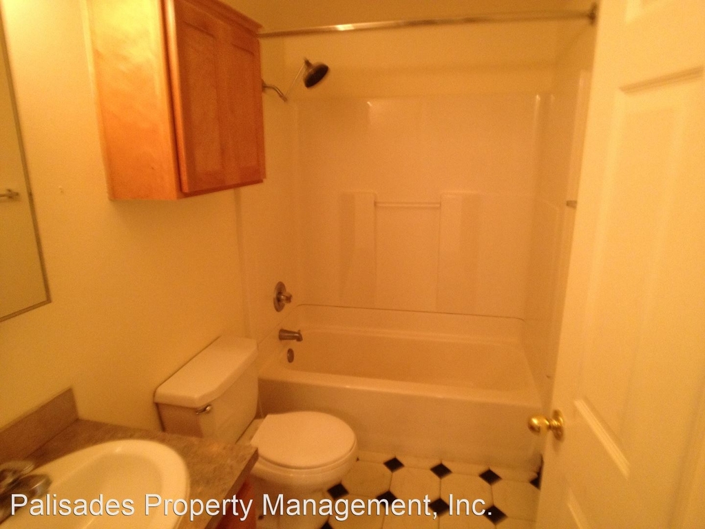 5509 Ne 29th Ave - Photo 1