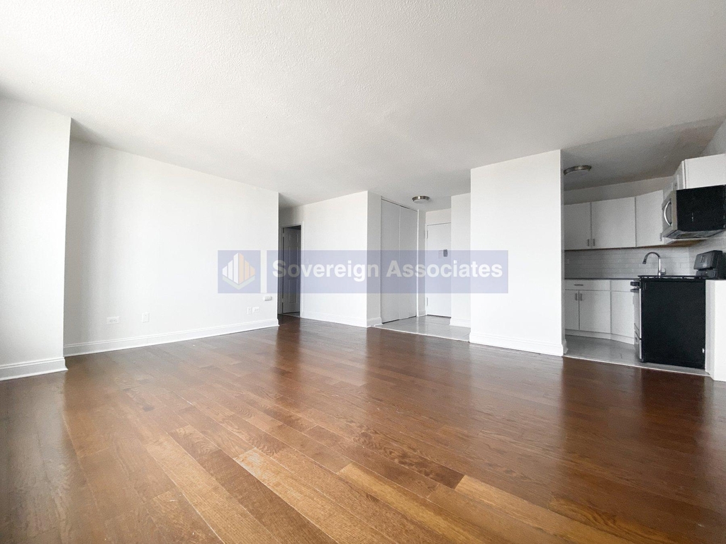 3333 Broadway - Photo 1