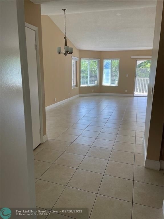 815 W Boynton Beach Blvd - Photo 19