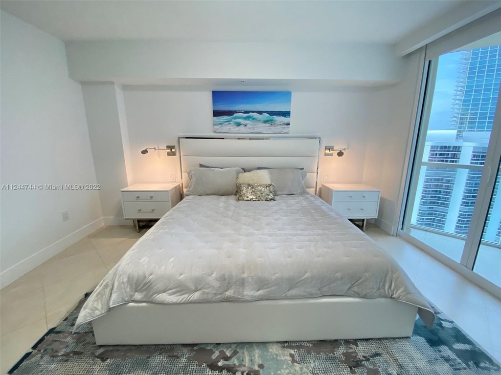 16699 Collins Ave (avail Now) - Photo 19