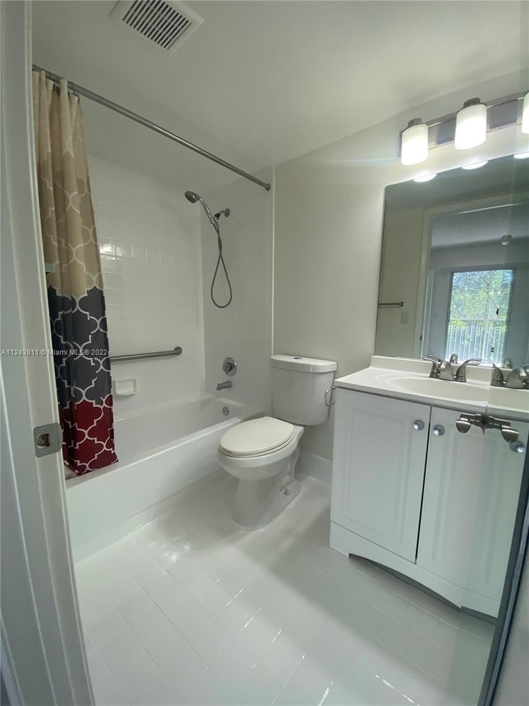 801 Sw 133rd Ter - Photo 13