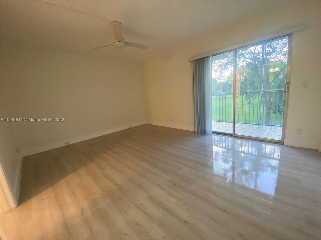 801 Sw 133rd Ter - Photo 10