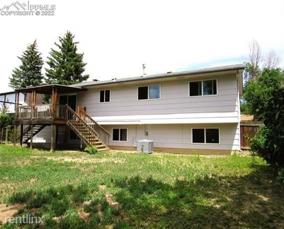 2226 Wold Avenue - Photo 23