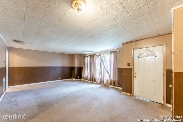 547 Marquette Dr - Photo 3