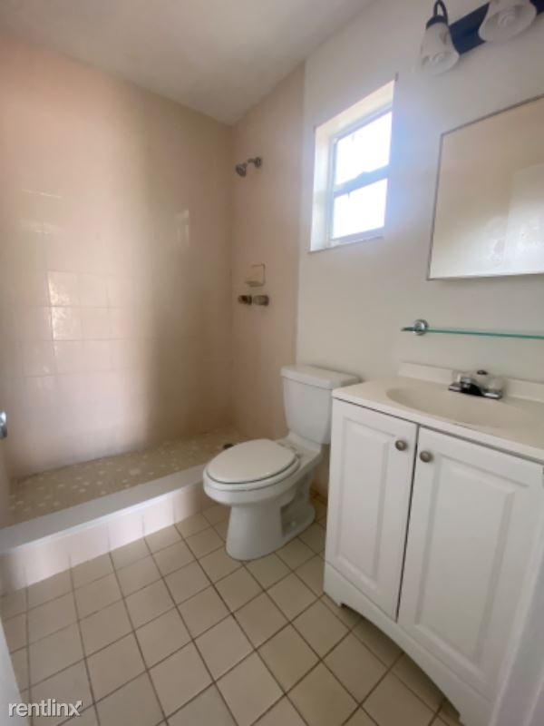 1041 Sw 74 Ave - Photo 6