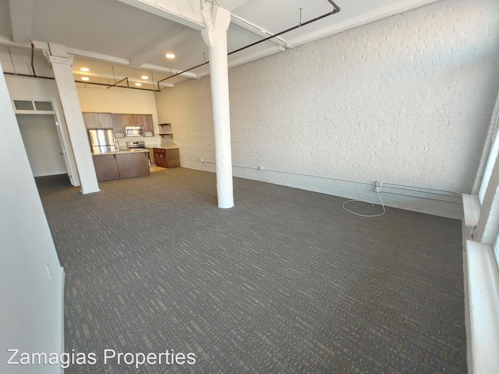 325 North Queen Street - Photo 11