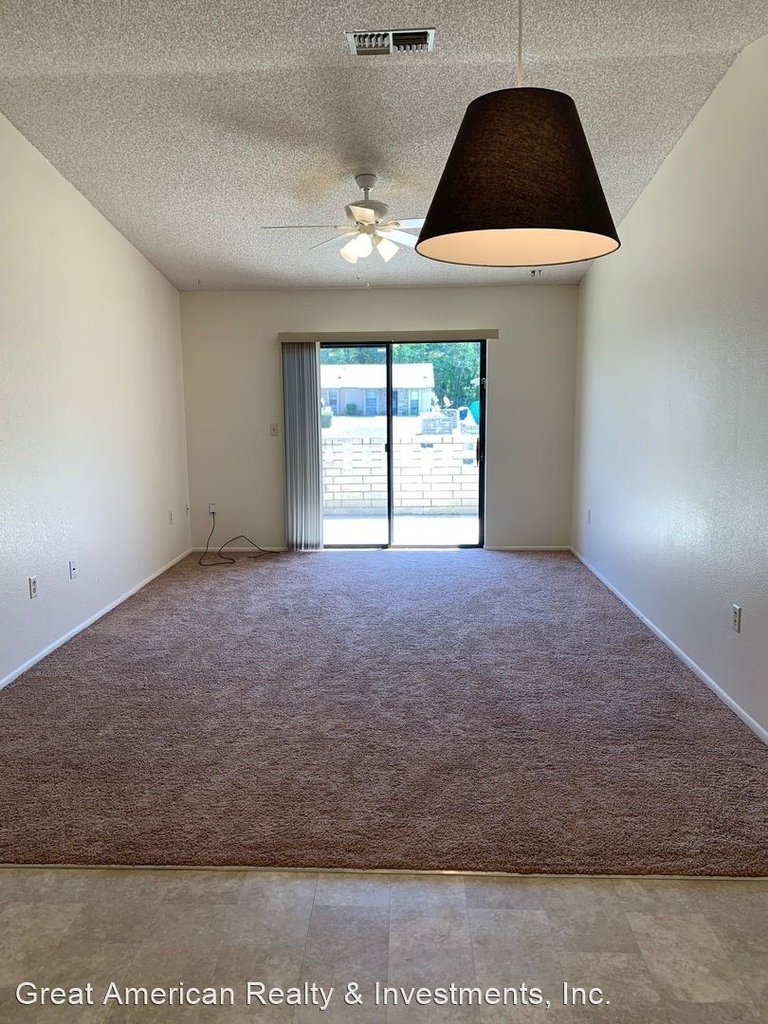 7108 Barclay Ave. Apt C - Photo 6