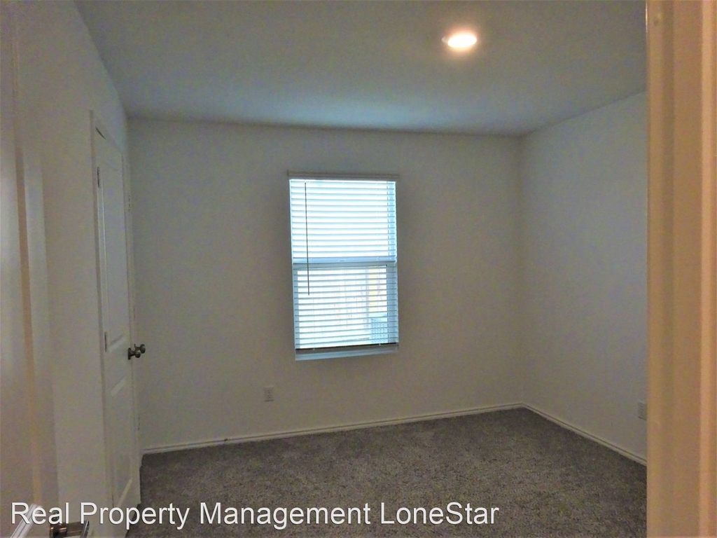 3205 Ancira Place - Photo 12