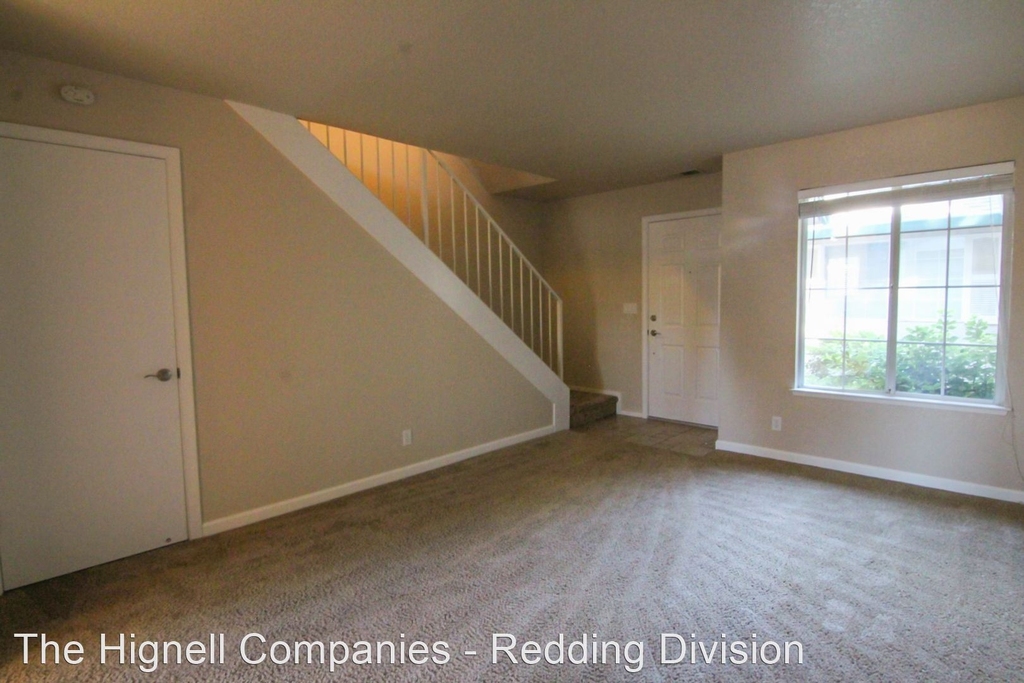 1125 Sheridan Ave. #4 - Photo 2