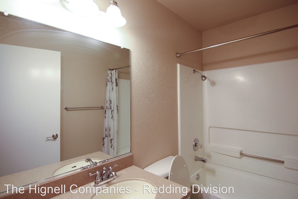 1125 Sheridan Ave. #4 - Photo 16