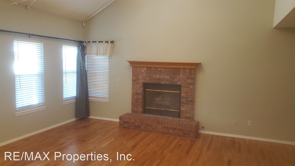 3319 Birnamwood Dr. - Photo 2