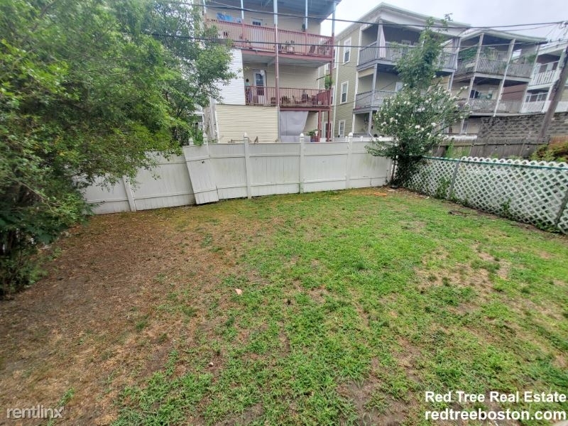 35 Harbor View St 1 - Photo 7