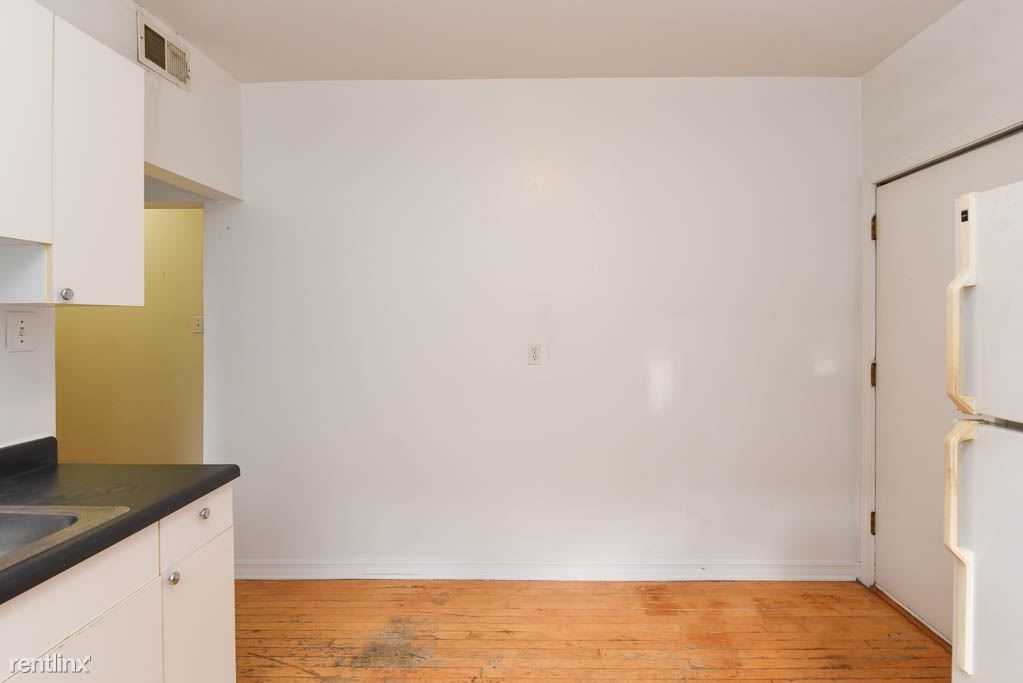 3038 W. Wellington , Unit 4 - Photo 4