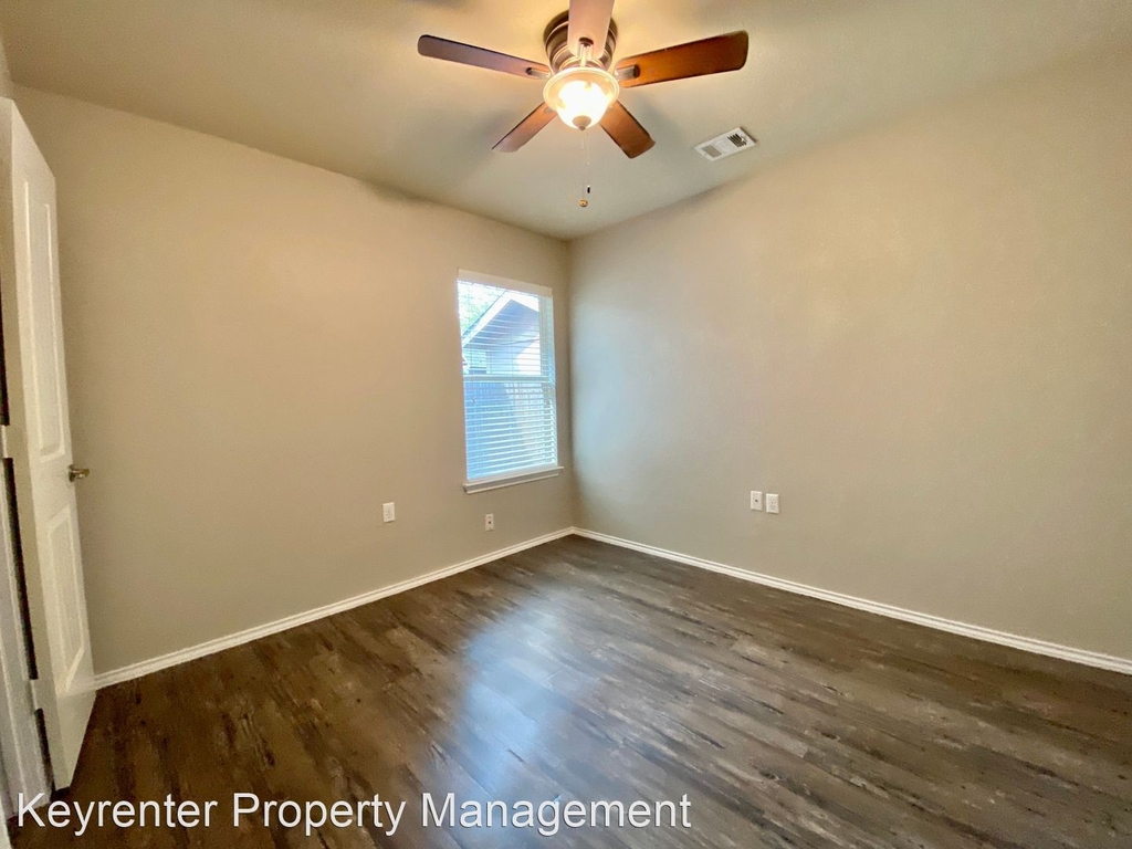 5524 Kleberg Trl - Photo 9