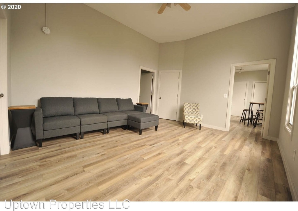 2069 Sw Park Ave - Photo 10