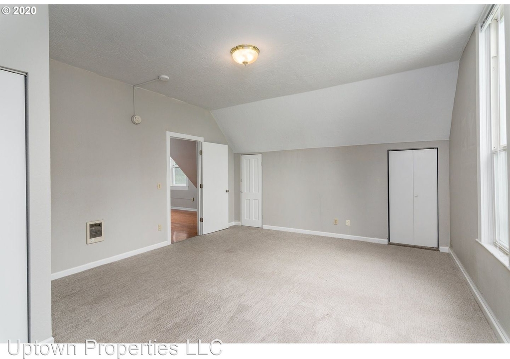 2069 Sw Park Ave - Photo 15