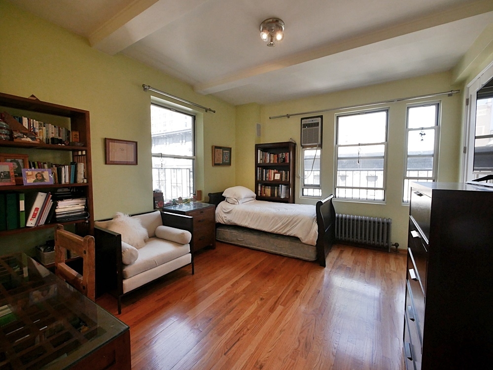 240 West 98th Street - Photo 9