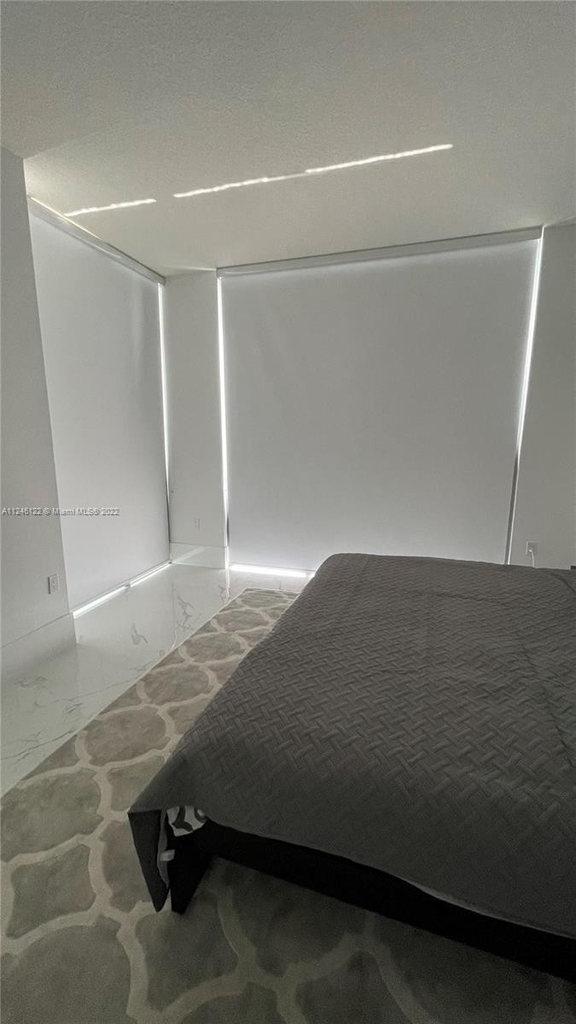 330 Sunny Isles Blvd - Photo 6