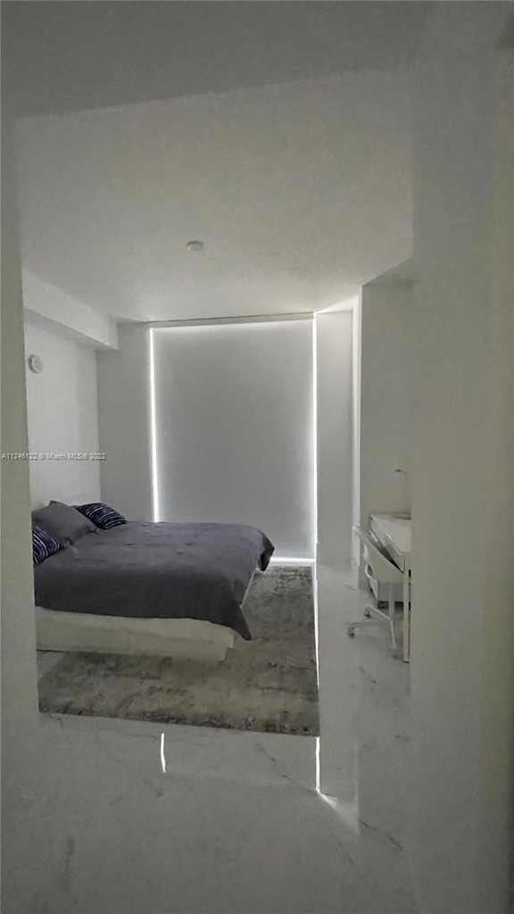 330 Sunny Isles Blvd - Photo 7