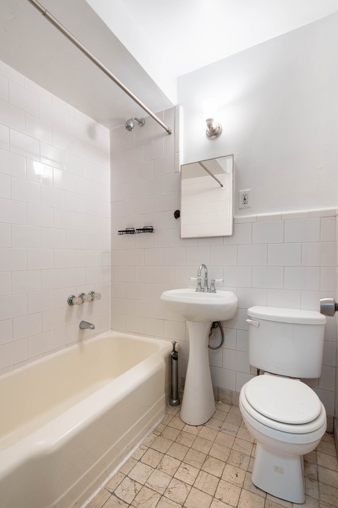 43 East 67 Street - Photo 7