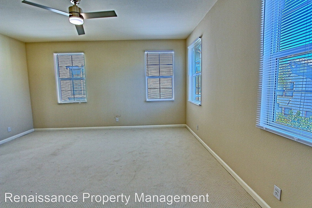 2209 Gibralter Lane - Photo 24