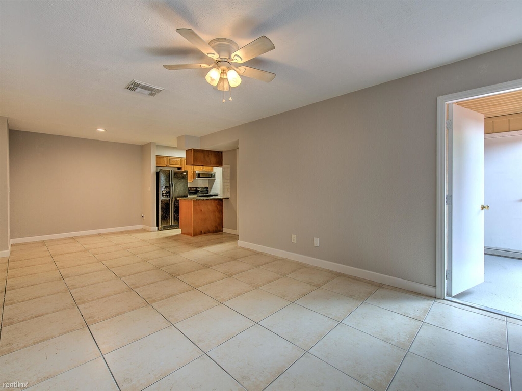 526 Golden Raintree Place - Photo 7