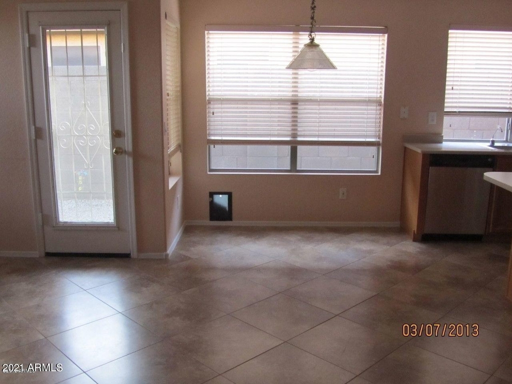 4318 E Lone Cactus Drive - Photo 5