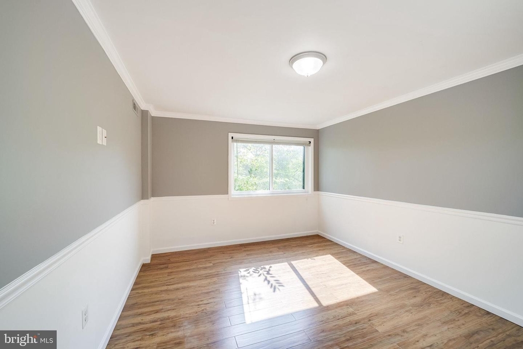 3340 S 28th St #303 - Photo 15