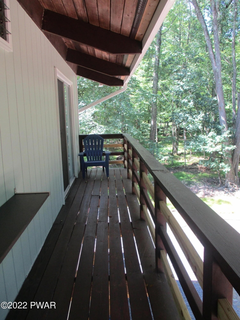 1148 Pocono Mountain Lake Dr - Photo 27