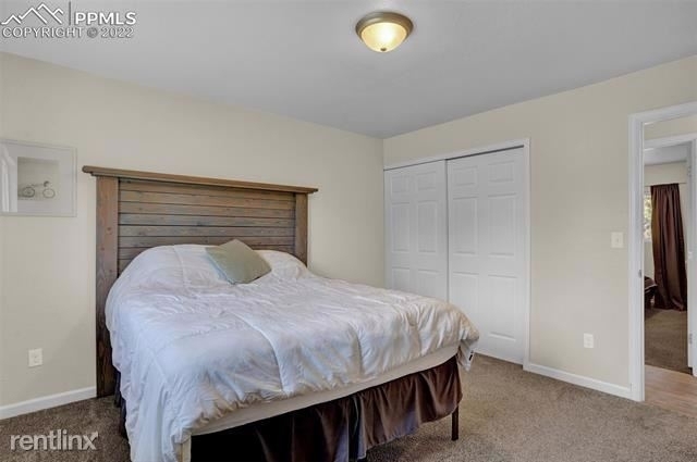 7635 Dawnview Court - Photo 10