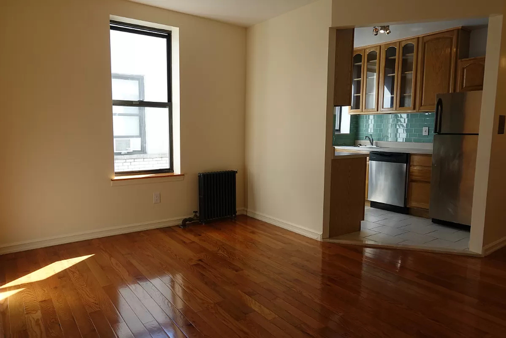 610 West 150th Street - Photo 5