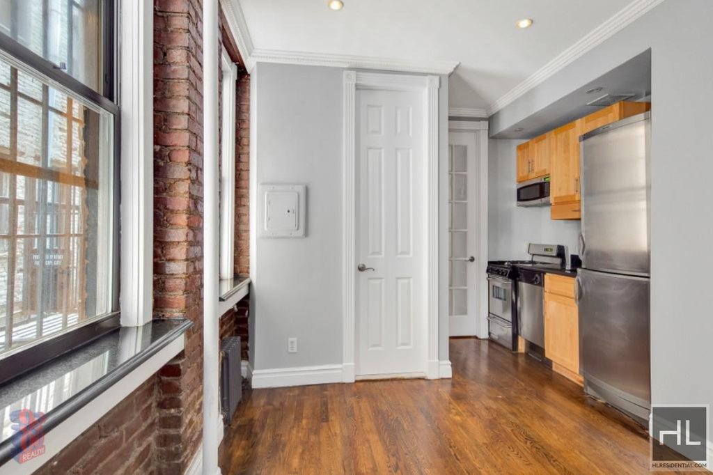 416 East 13th Street - Photo 1