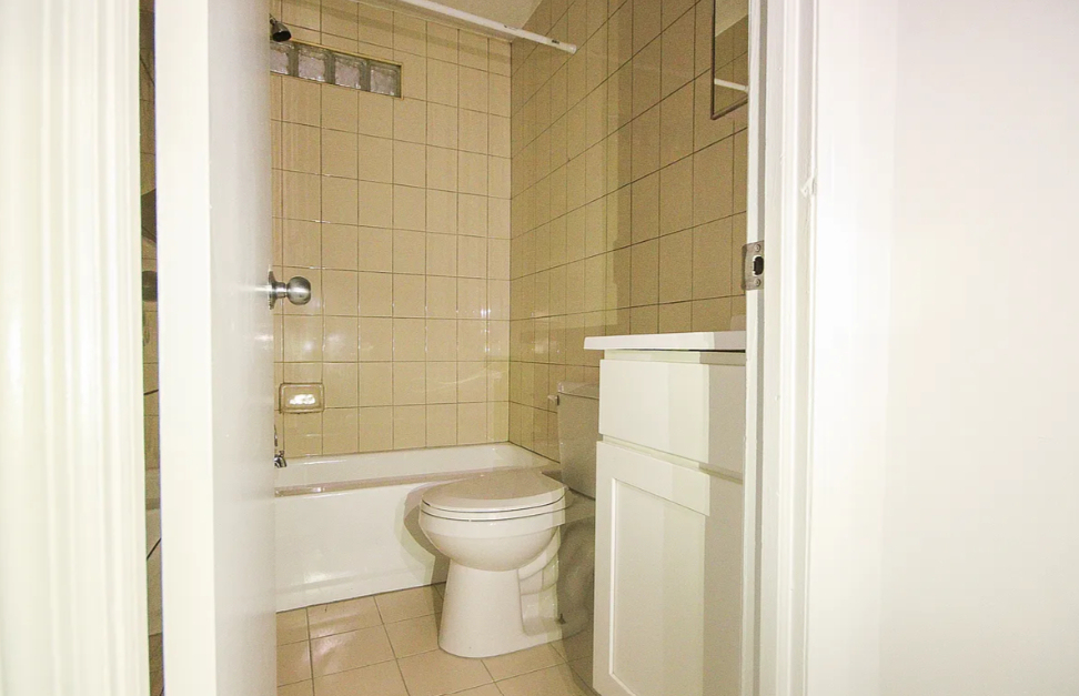 622 East 11th Street - Photo 9