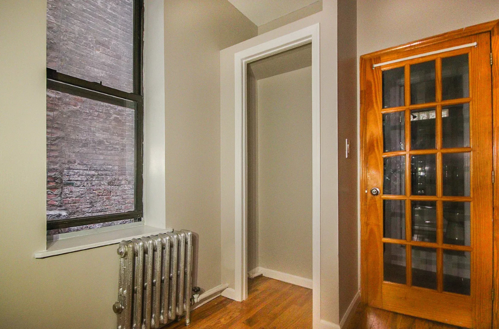 622 East 11th Street - Photo 4