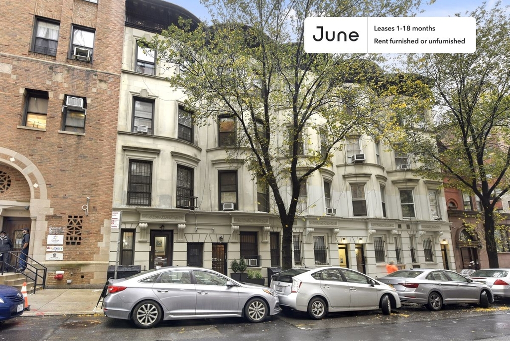 241 West 100th Street - Photo 17