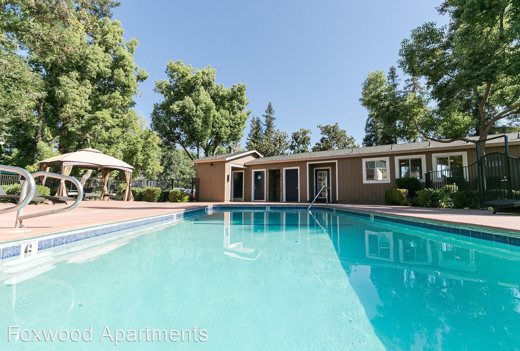 6655 N. Fresno St. - Photo 2